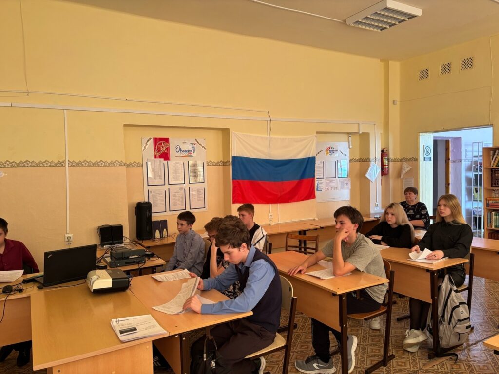 Защита индивидуальных проектов учеников 8 и 10 классов, Сайт ГБОУ СОШ пос. Красный Строитель Челно-Вершинского района Самарской области