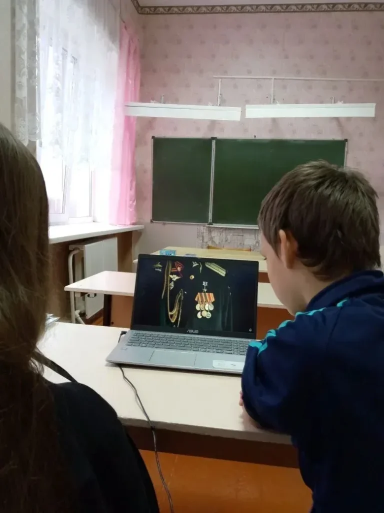 Киноурок «Крылья», Сайт ГБОУ СОШ пос. Красный Строитель Челно-Вершинского района Самарской области