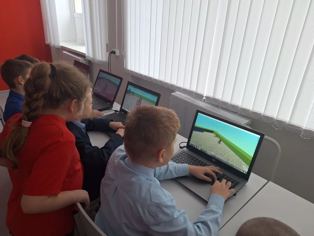 Игра «Аэрохоккей» в Kodu Game Lab, Сайт ГБОУ СОШ пос. Красный Строитель Челно-Вершинского района Самарской области