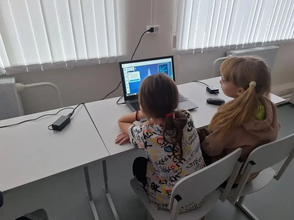 Урок Цифры «Дело в чате: эволюция нейросетей и цифровая безопасность», Сайт ГБОУ СОШ пос. Красный Строитель Челно-Вершинского района Самарской области